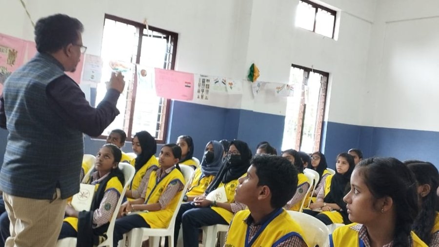 Motivational Training session for Leaders Club a project of Lions Club of Cochin Gateway at Akavoor High School Sreemoolanagaram